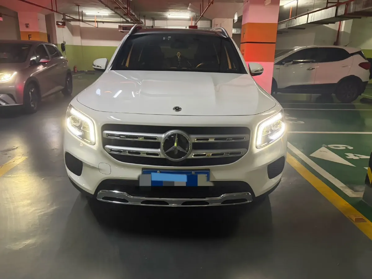 2022 Mercedes-Benz GLB Class 1.3T 163HP L4 7DCT,autocango,china used car exporter,china ev exporter,chinese used car exporter,chinese used ev exporter