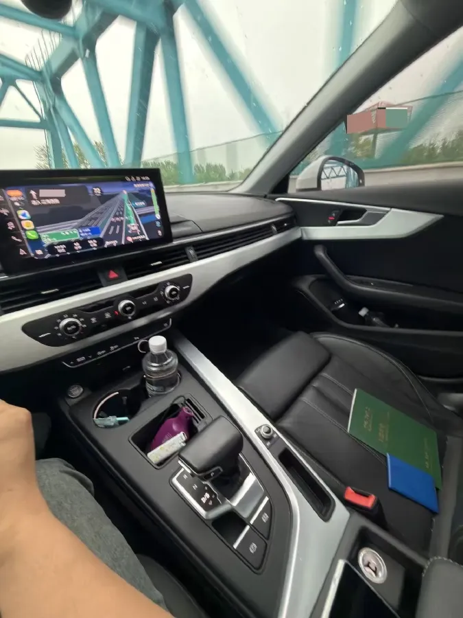 2020 Audi A4L 2.0T 190HP L4 7DCT,autocango,china used car exporter,china ev exporter,chinese used car exporter,chinese used ev exporter