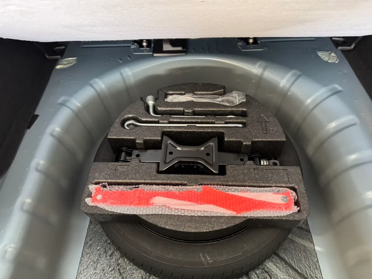 2022 Nissan Kicks 1.5L 122HP L4 CVT,autocango,china used car exporter,china ev exporter,chinese used car exporter,chinese used ev exporter