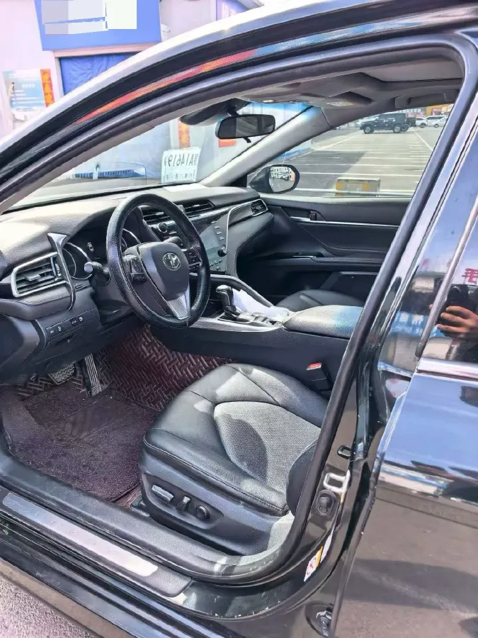 2018 Toyota Camry 2.5L 178HP L4 E-CVT Hybrid,autocango,china used car exporter,china ev exporter,chinese used car exporter,chinese used ev exporter