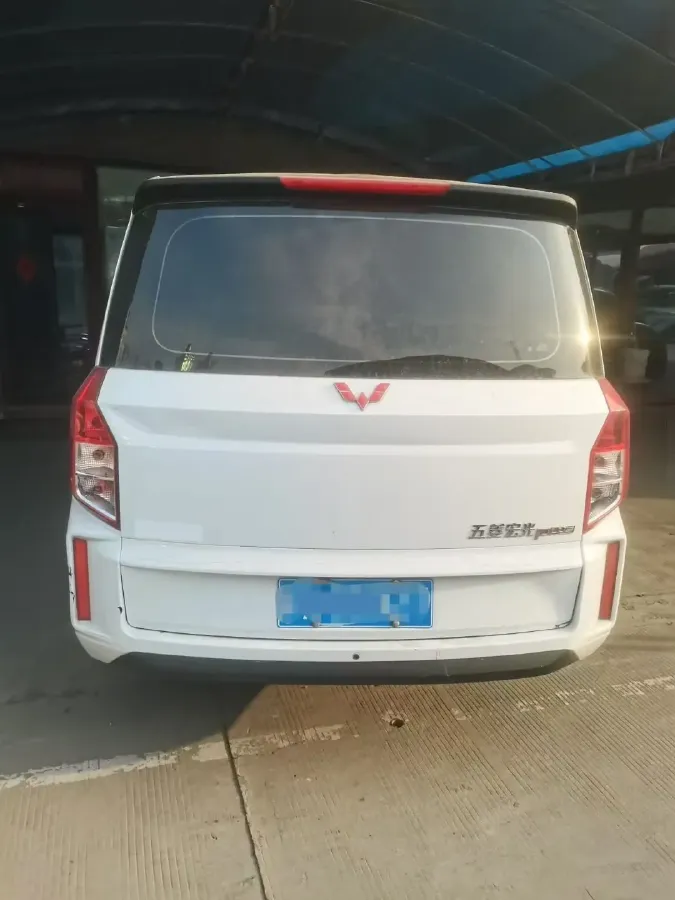2019 WuLing HongGuang Plus 1.5T 147HP L4 6MT,autocango,china used car exporter,china ev exporter,chinese used car exporter,chinese used ev exporter