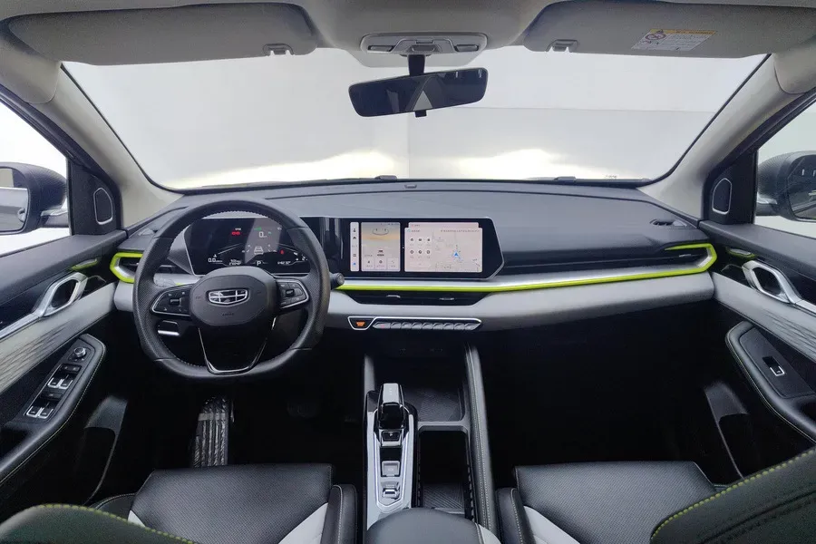 2022 Geely Coolray 1.5T 181HP L4 7DCT,autocango,china used car exporter,china ev exporter,chinese used car exporter,chinese used ev exporter