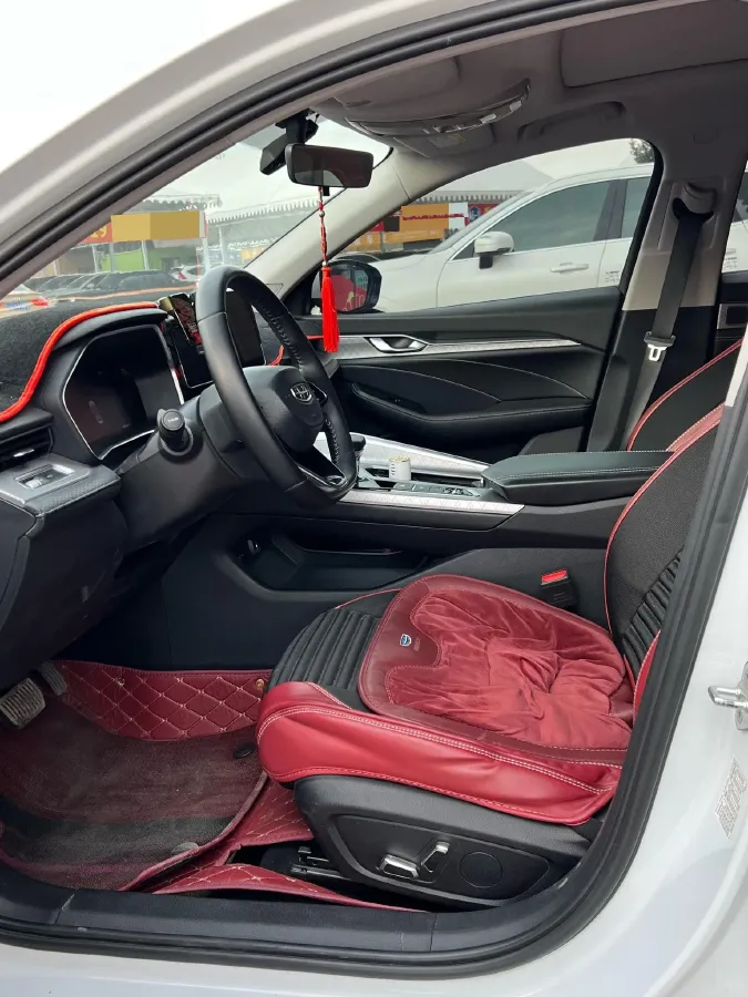 2021 Geely Preface 2.0T 190HP L4 7DCT,autocango,china used car exporter,china ev exporter,chinese used car exporter,chinese used ev exporter