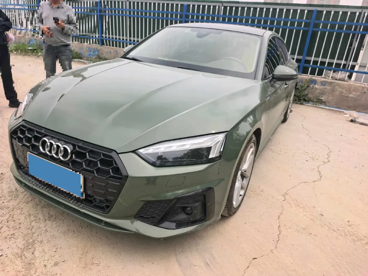 2021 Audi A5 2.0T 204HP L4 7DCT,autocango,china used car exporter,china ev exporter,chinese used car exporter,chinese used ev exporter