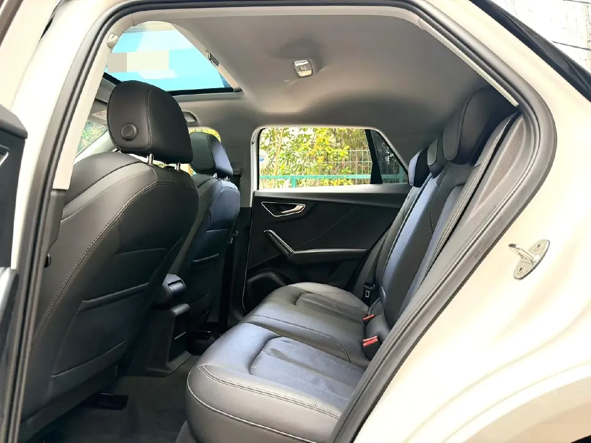 2022 Audi Q2L 1.4T 150HP L4 7DCT,autocango,china used car exporter,china ev exporter,chinese used car exporter,chinese used ev exporter