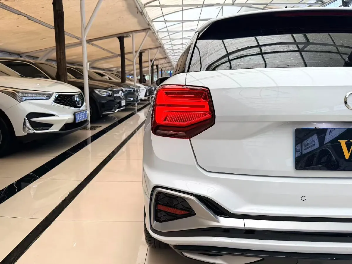 2022 Audi Q2L 1.4T 150HP L4 7DCT,autocango,china used car exporter,china ev exporter,chinese used car exporter,chinese used ev exporter