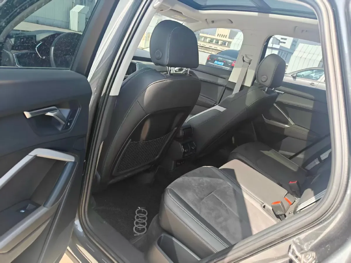 2023 Audi Q3 1.4T 150HP L4 7DCT,autocango,china used car exporter,china ev exporter,chinese used car exporter,chinese used ev exporter