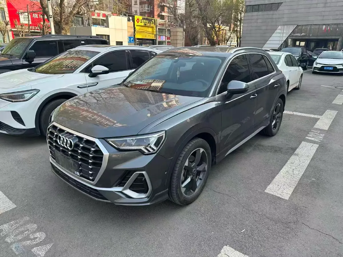 2023 Audi Q3 1.4T 150HP L4 7DCT,autocango,china used car exporter,china ev exporter,chinese used car exporter,chinese used ev exporter
