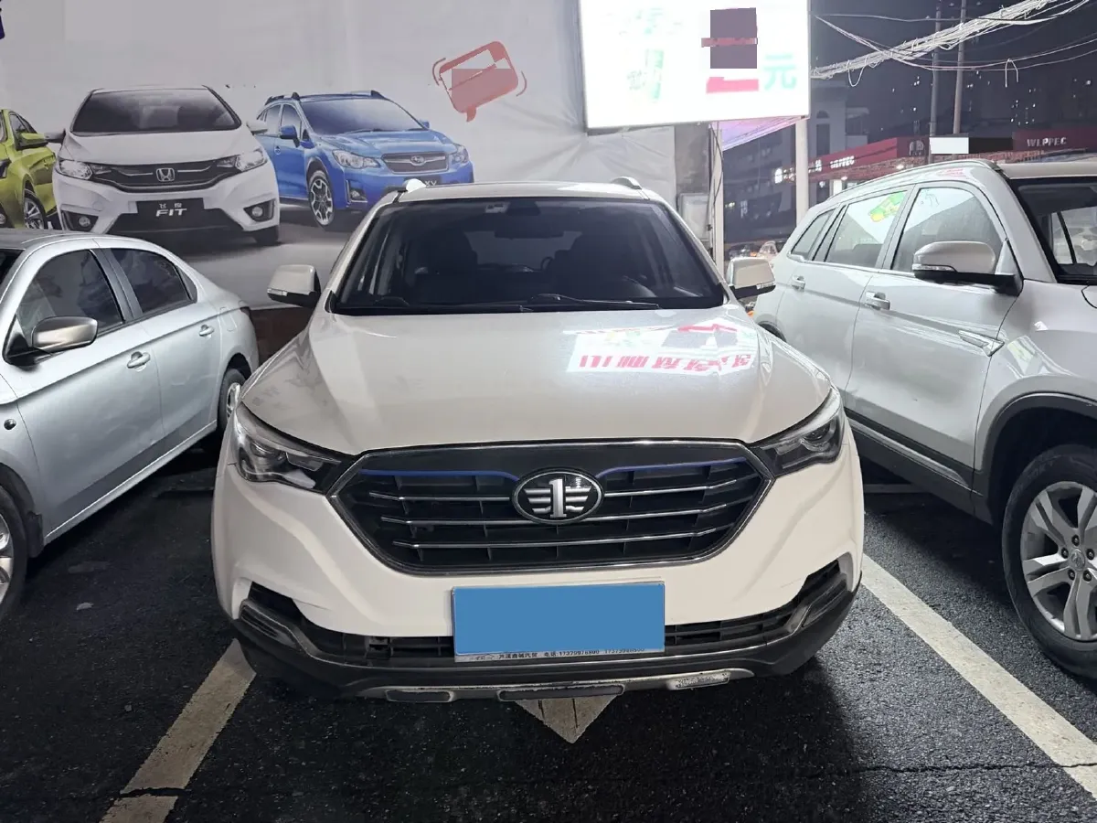 2019 Bestune X40 1.6L 114HP L4 5MT,autocango,china used car exporter,china ev exporter,chinese used car exporter,chinese used ev exporter
