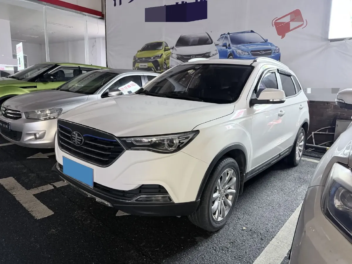 2019 Bestune X40 1.6L 114HP L4 5MT,autocango,china used car exporter,china ev exporter,chinese used car exporter,chinese used ev exporter