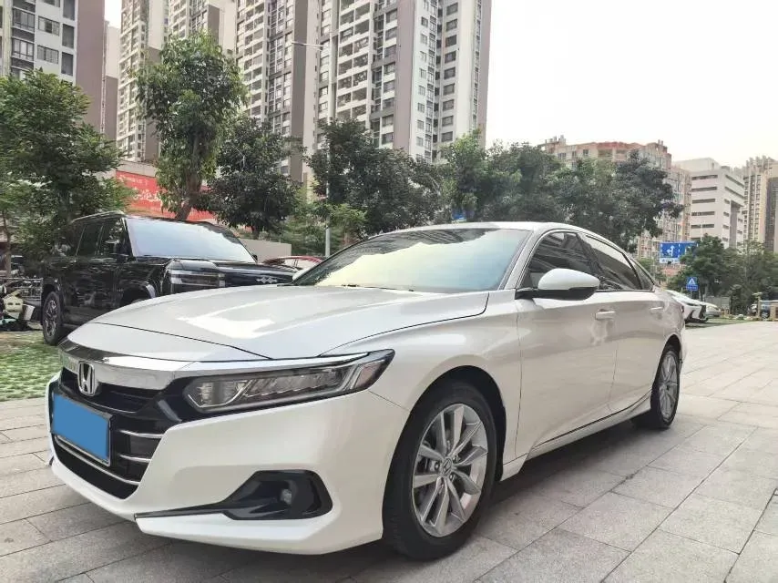 2022 Honda Accord 1.5T 194HP L4 CVT,autocango,china used car exporter,china ev exporter,chinese used car exporter,chinese used ev exporter