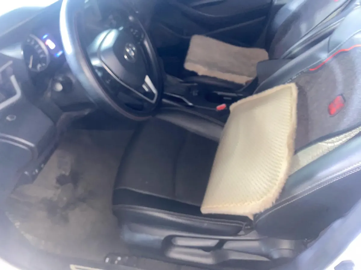 2021 Toyota Corolla 1.2T 116HP L4 CVT,autocango,china used car exporter,china ev exporter,chinese used car exporter,chinese used ev exporter