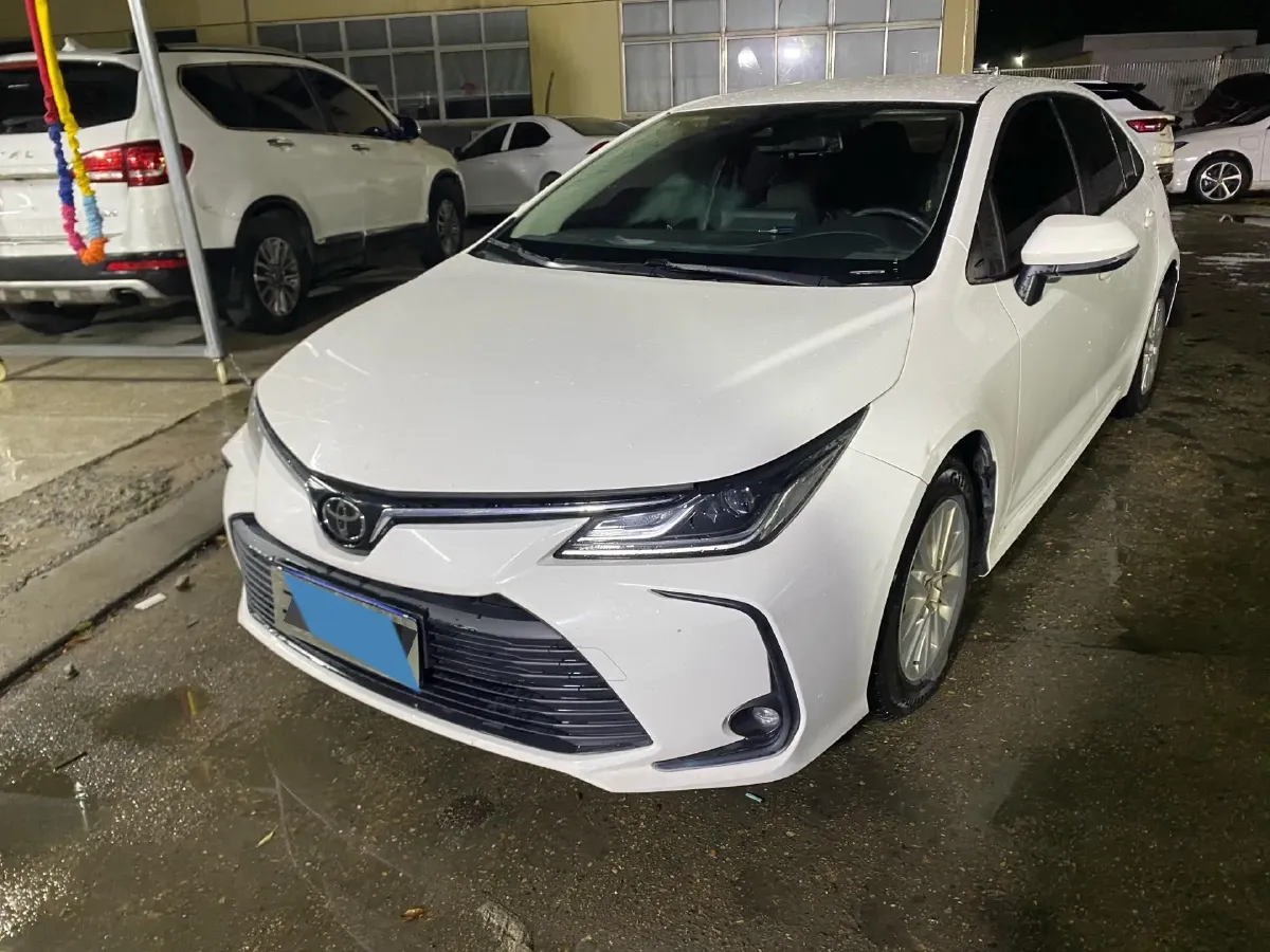 2021 Toyota Corolla 1.2T 116HP L4 CVT,autocango,china used car exporter,china ev exporter,chinese used car exporter,chinese used ev exporter