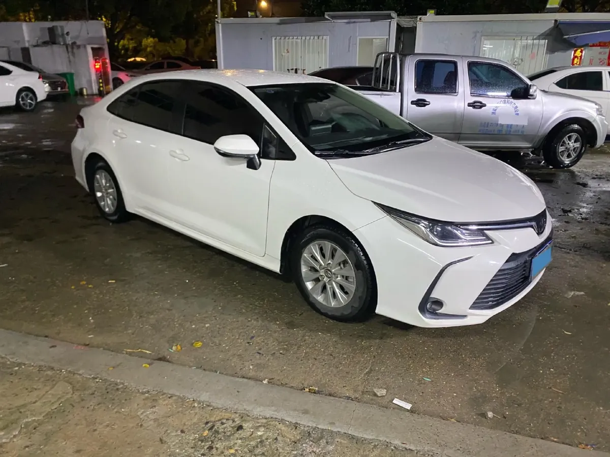 2021 Toyota Corolla 1.2T 116HP L4 CVT,autocango,china used car exporter,china ev exporter,chinese used car exporter,chinese used ev exporter