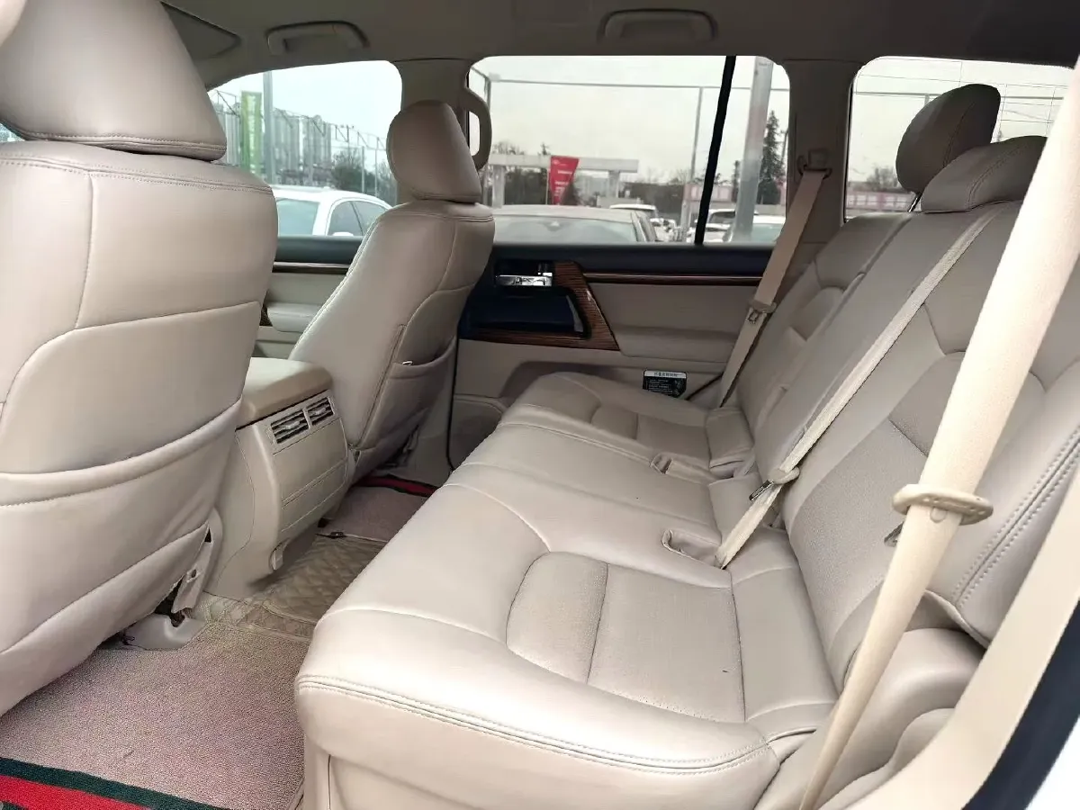 2019 Chevrolet Trax 1.0T 125HP L3 6AT,autocango,china used car exporter,china ev exporter,chinese used car exporter,chinese used ev exporter