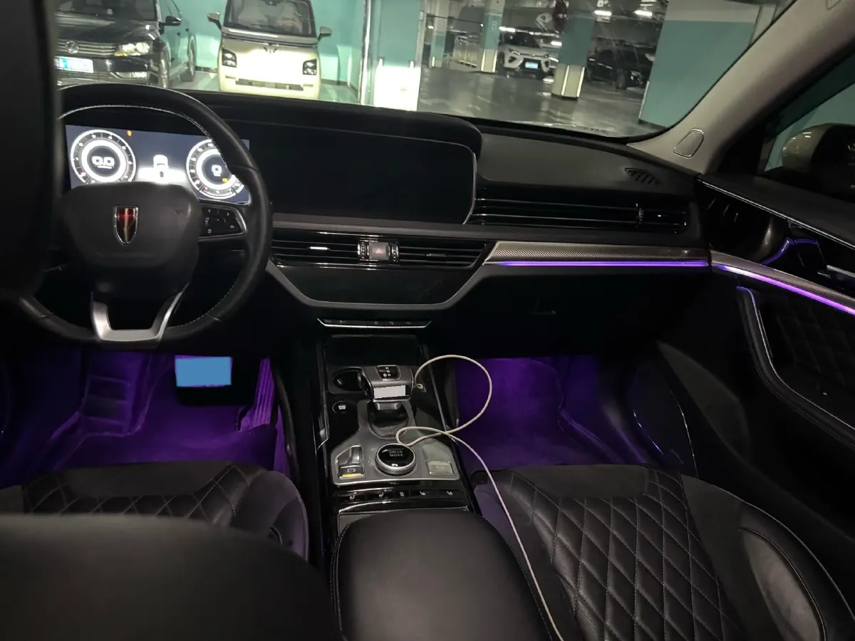 2022 HongQi HS5 2.0T 224HP L4 6AT,autocango,china used car exporter,china ev exporter,chinese used car exporter,chinese used ev exporter