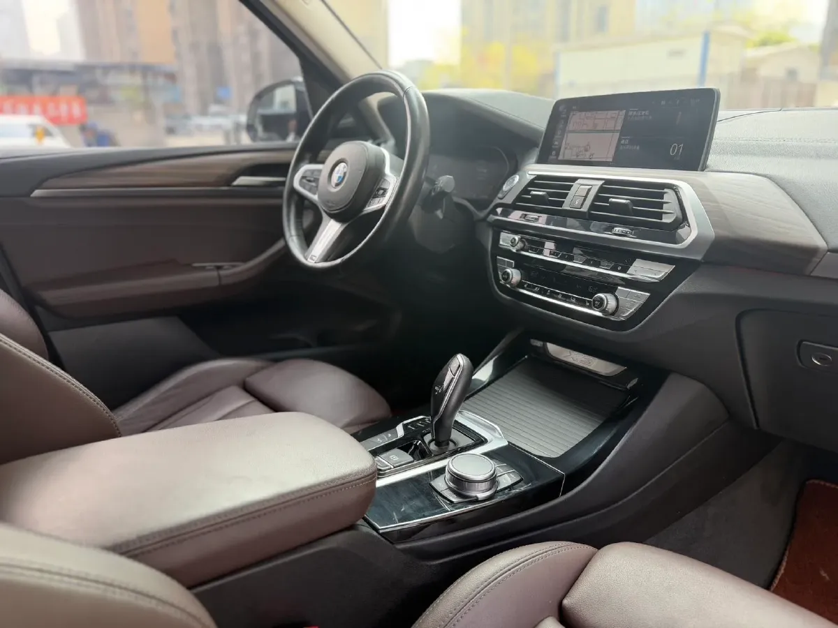 2021 BMW X3 2.0T 224HP L4 8AT,autocango,china used car exporter,china ev exporter,chinese used car exporter,chinese used ev exporter