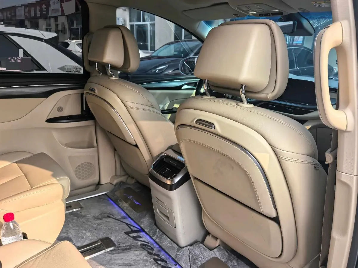 2023 Buick GL8 2.0T 237HP L4 9AT,autocango,china used car exporter,china ev exporter,chinese used car exporter,chinese used ev exporter