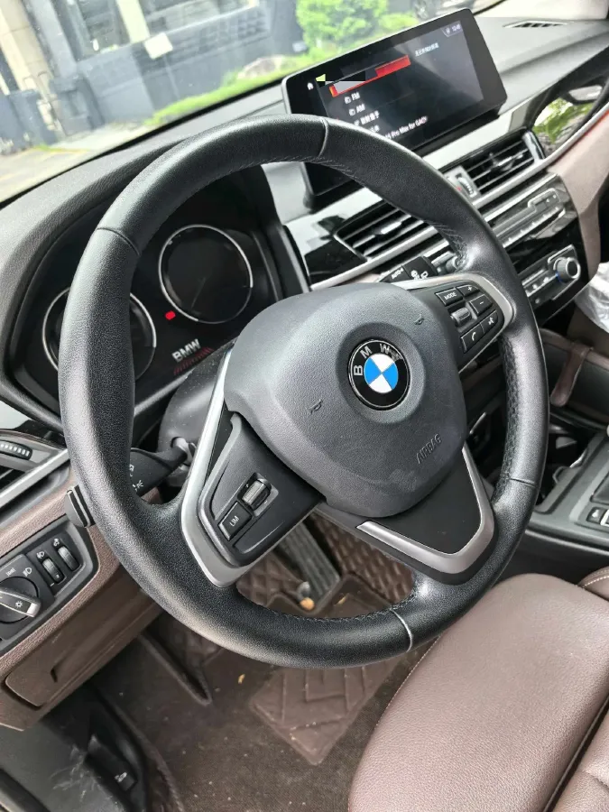 2021 BMW X1 1.5T 140HP L3 7DCT,autocango,china used car exporter,china ev exporter,chinese used car exporter,chinese used ev exporter