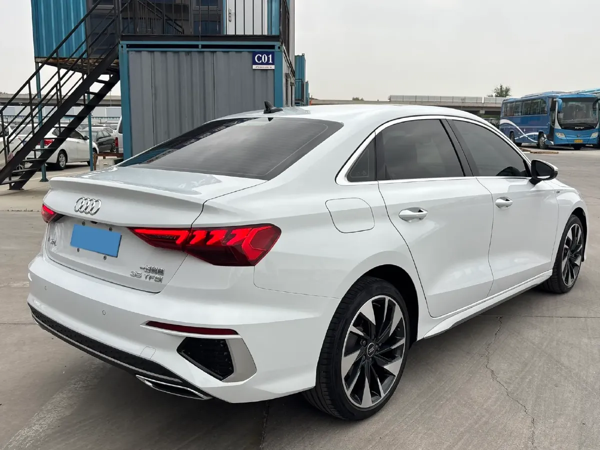 2022 Audi A3 1.4T 150HP L4 7DCT,autocango,china used car exporter,china ev exporter,chinese used car exporter,chinese used ev exporter