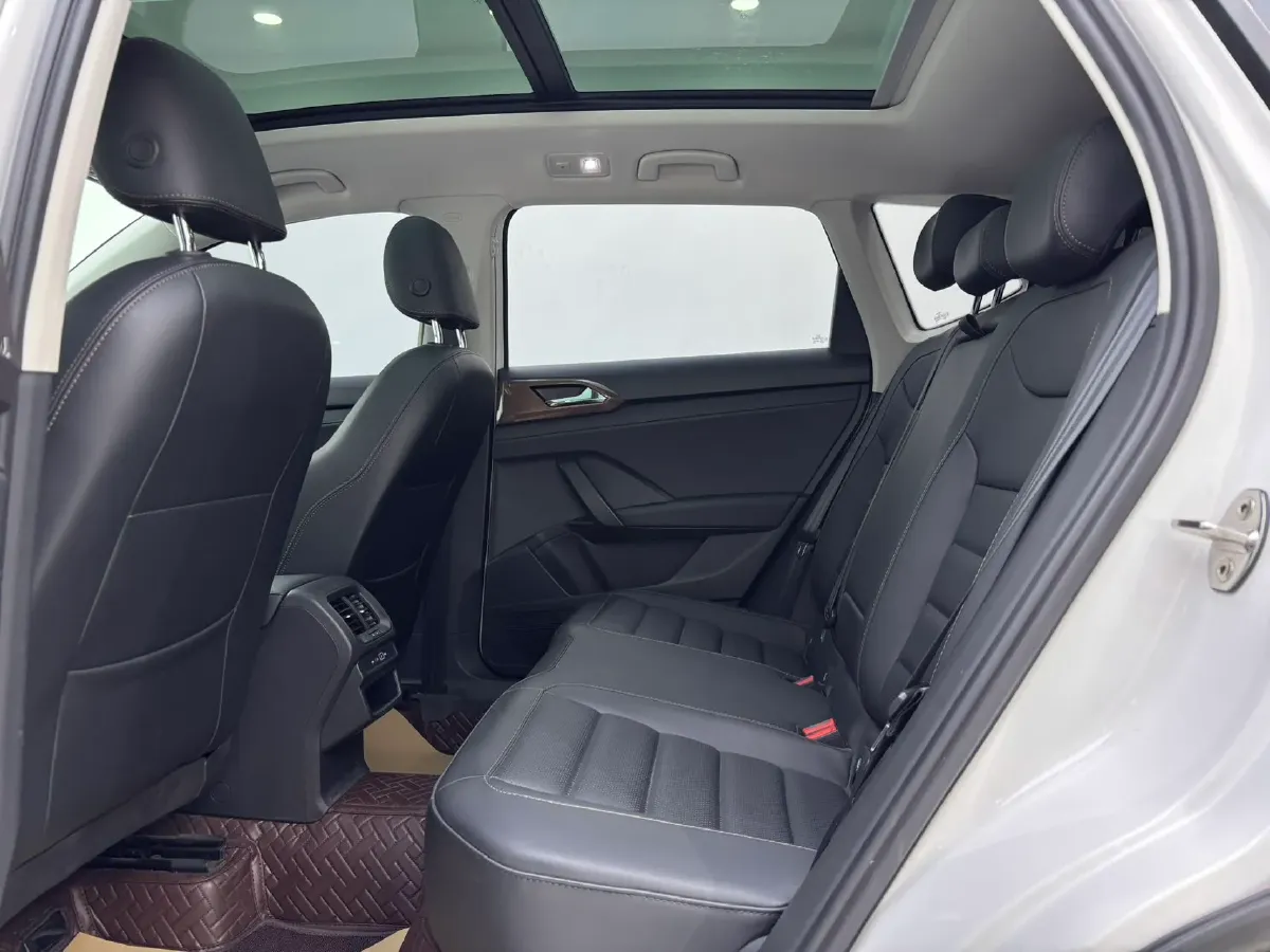 2021 Volkswagen Tharu 1.4T 150HP L4 7DCT,autocango,china used car exporter,china ev exporter,chinese used car exporter,chinese used ev exporter