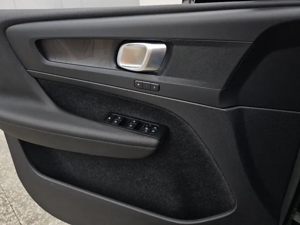 2023 JMC ShunDa EV BEV 89.1KWH,autocango,china used car exporter,china ev exporter,chinese used car exporter,chinese used ev exporter