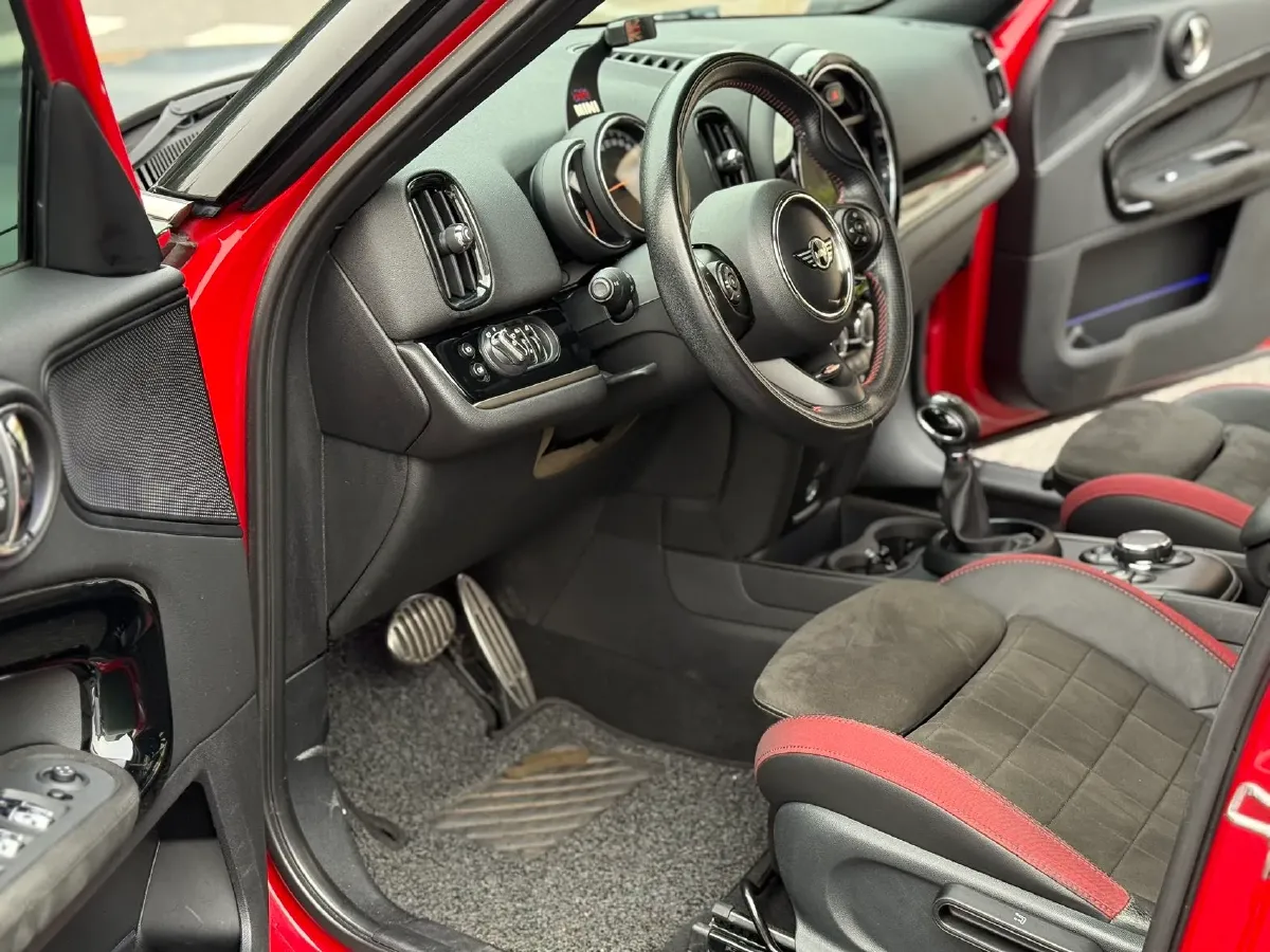 2017 MINI COUNTRYMAN 1.5T 136HP L3 8AT,autocango,china used car exporter,china ev exporter,chinese used car exporter,chinese used ev exporter