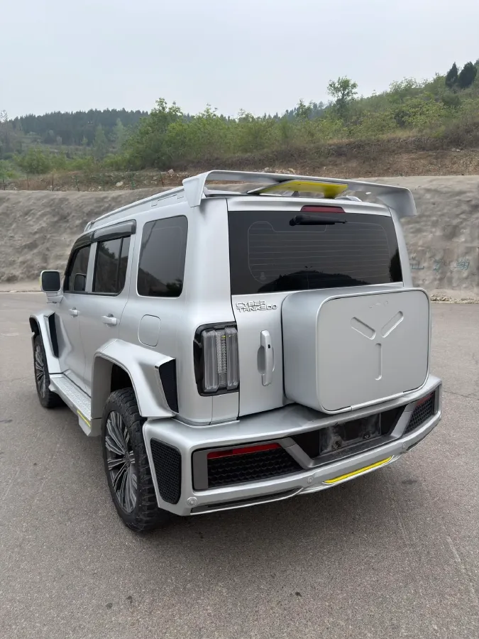 2021 Cyberspace 300 2.0T 227HP L4 8AT,autocango,china used car exporter,china ev exporter,chinese used car exporter,chinese used ev exporter