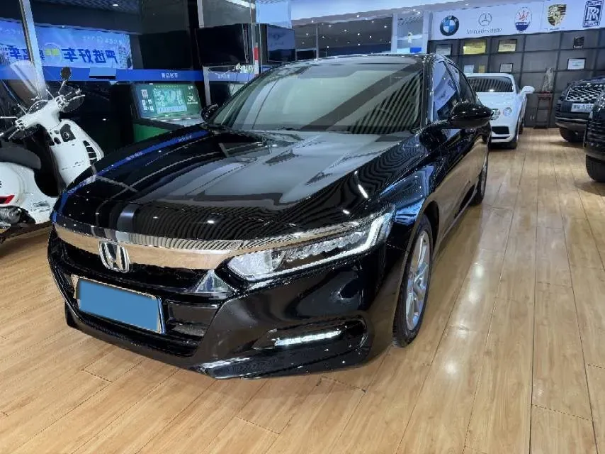 2018 Honda Accord 1.5T 194HP L4 CVT,autocango,china used car exporter,china ev exporter,chinese used car exporter,chinese used ev exporter