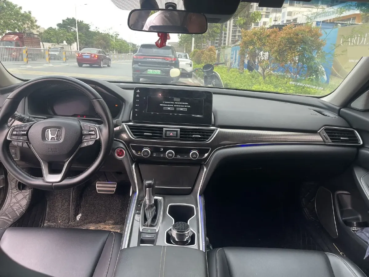 2022 Honda Accord 1.5T 194HP L4 CVT,autocango,china used car exporter,china ev exporter,chinese used car exporter,chinese used ev exporter