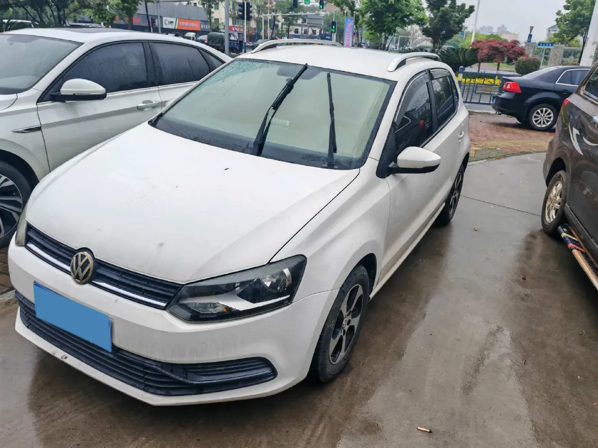 2016 Volkswagen Polo 1.4L 90HP L4 6AT,autocango,china used car exporter,china ev exporter,chinese used car exporter,chinese used ev exporter