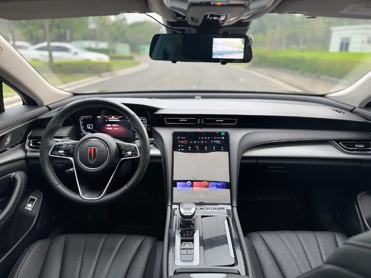 2024 HongQi H5 1.5T 169HP L4 7DCT,autocango,china used car exporter,china ev exporter,chinese used car exporter,chinese used ev exporter