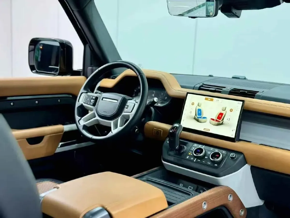 2024 Land Rover Defender 3.0T 400HP L6 8AT,autocango,china used car exporter,china ev exporter,chinese used car exporter,chinese used ev exporter