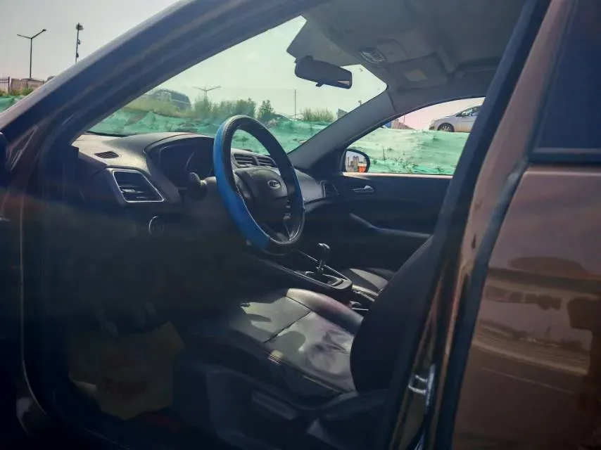 2019 Ford Escort 1.5L 122HP L3 6MT,autocango,china used car exporter,china ev exporter,chinese used car exporter,chinese used ev exporter