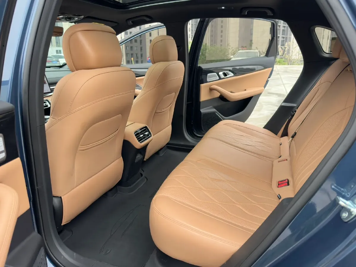 2025 Geely Galaxy A7 1.5L 112HP L4 1DHT PHEV,autocango,china used car exporter,china ev exporter,chinese used car exporter,chinese used ev exporter