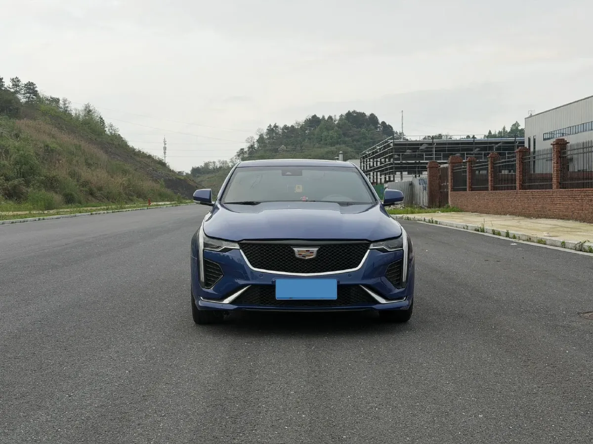 2020 Cadillac CT4 2.0T 237HP L4 8AT,autocango,china used car exporter,china ev exporter,chinese used car exporter,chinese used ev exporter