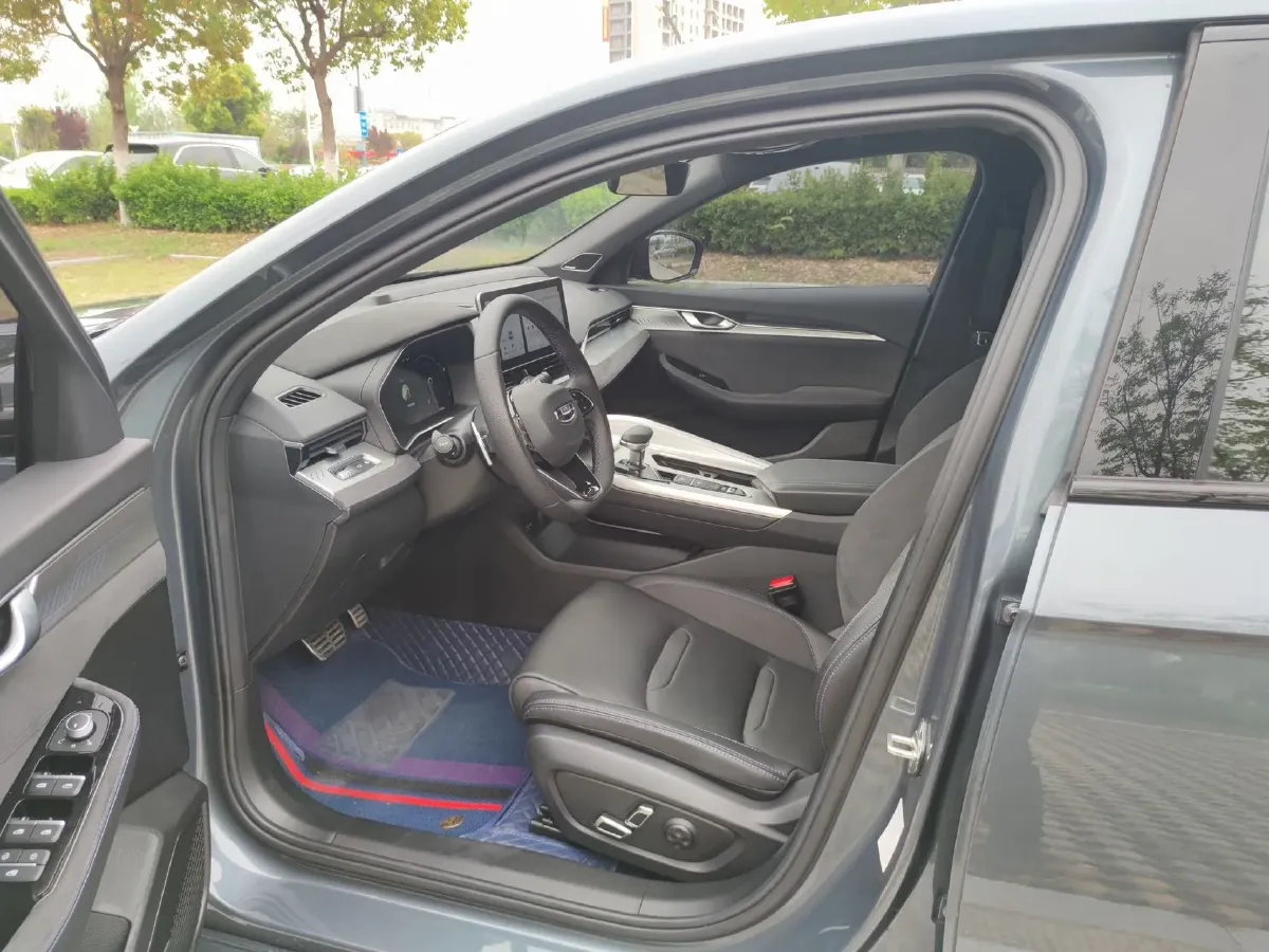 2024 Geely Preface 2.0T 190HP L4 7DCT,autocango,china used car exporter,china ev exporter,chinese used car exporter,chinese used ev exporter