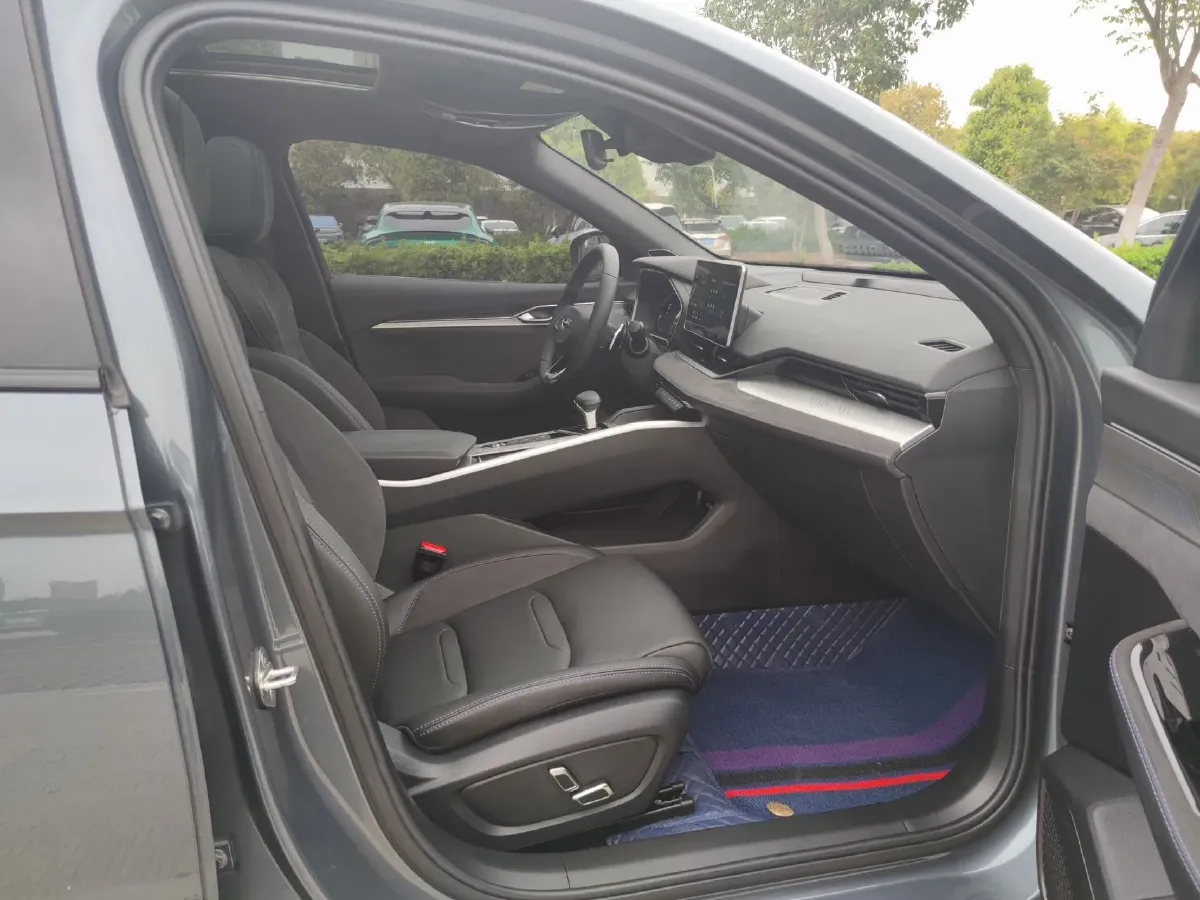 2024 Geely Preface 2.0T 190HP L4 7DCT,autocango,china used car exporter,china ev exporter,chinese used car exporter,chinese used ev exporter