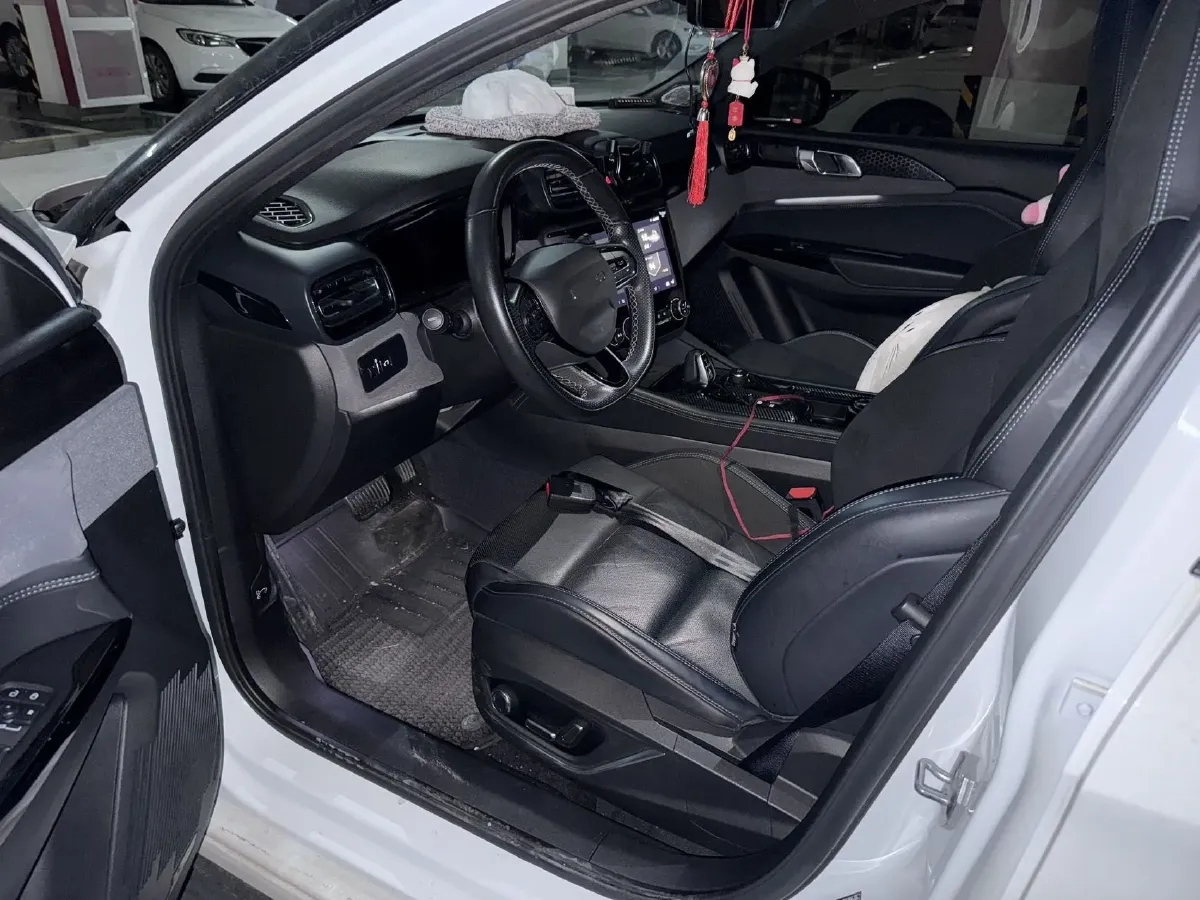 2022 LYNK&CO 03 2.0T 190HP L4 7DCT,autocango,china used car exporter,china ev exporter,chinese used car exporter,chinese used ev exporter