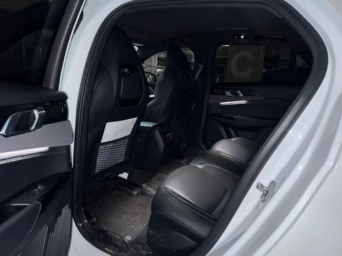 2022 LYNK&CO 03 2.0T 190HP L4 7DCT,autocango,china used car exporter,china ev exporter,chinese used car exporter,chinese used ev exporter