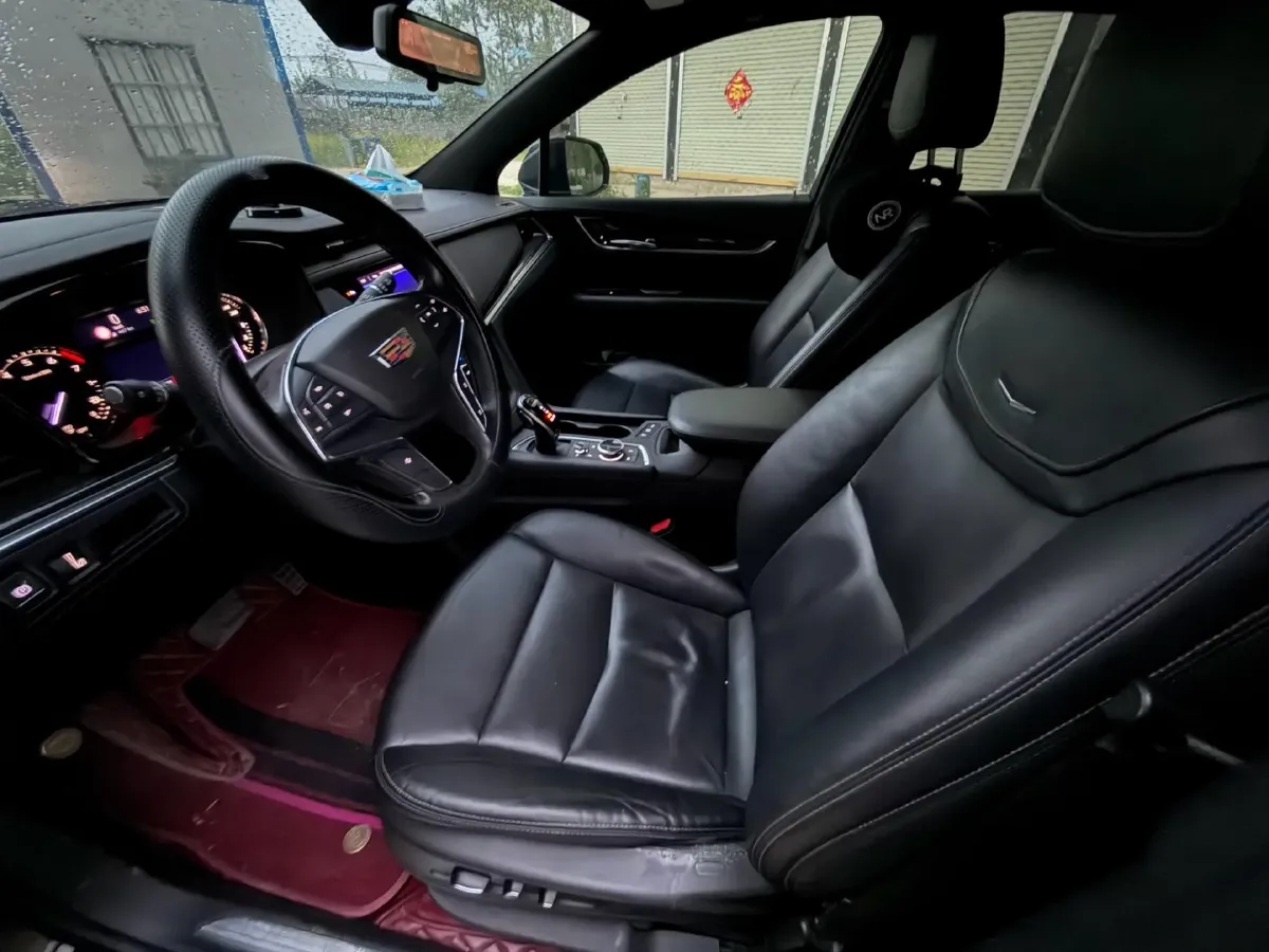 2020 Cadillac XT5 2.0T 237HP L4 9AT,autocango,china used car exporter,china ev exporter,chinese used car exporter,chinese used ev exporter