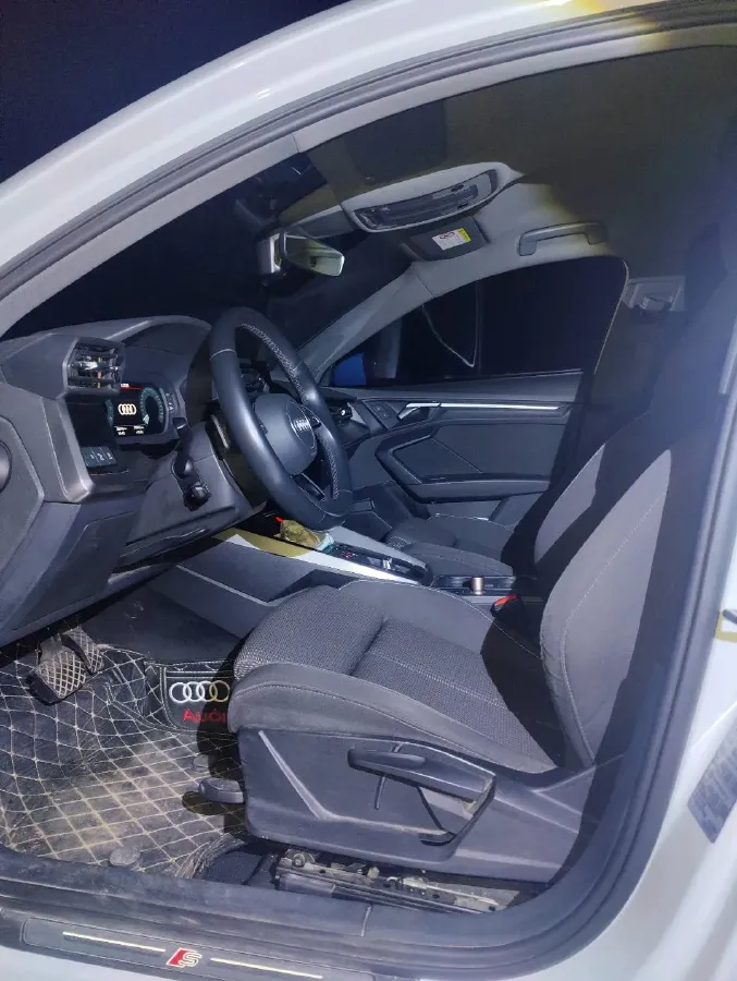 2022 Audi A3 1.4T 150HP L4 7DCT,autocango,china used car exporter,china ev exporter,chinese used car exporter,chinese used ev exporter