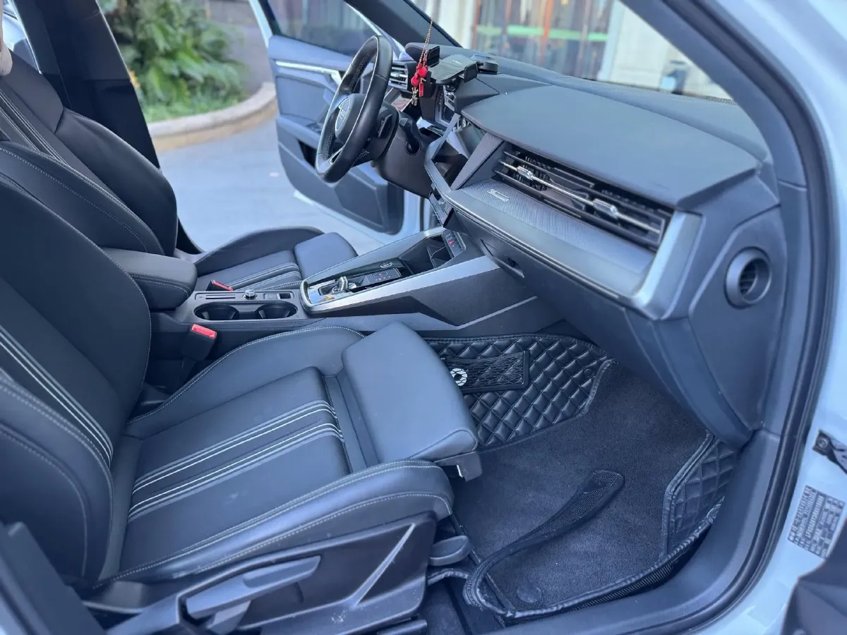 2024 Audi A3 1.4T 150HP L4 7DCT,autocango,china used car exporter,china ev exporter,chinese used car exporter,chinese used ev exporter