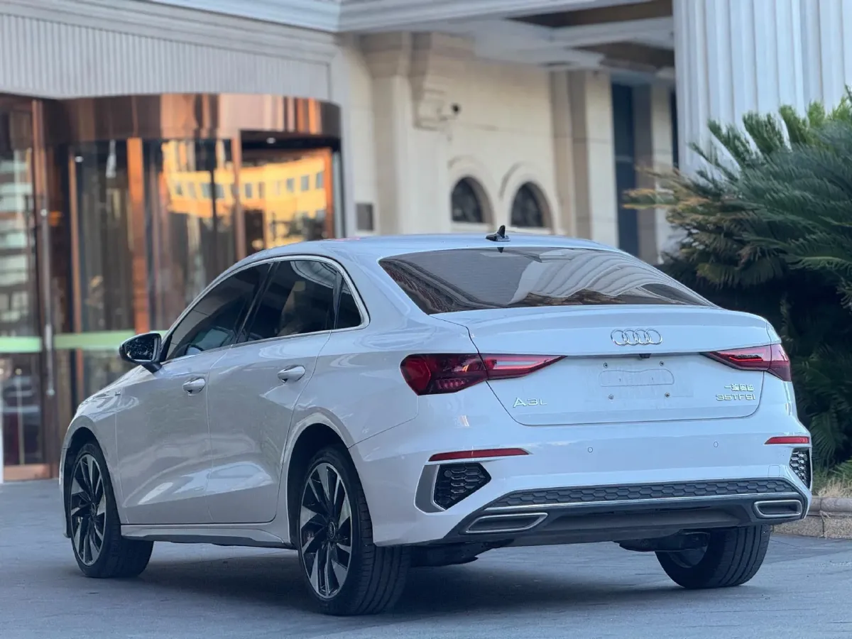 2024 Audi A3 1.4T 150HP L4 7DCT,autocango,china used car exporter,china ev exporter,chinese used car exporter,chinese used ev exporter