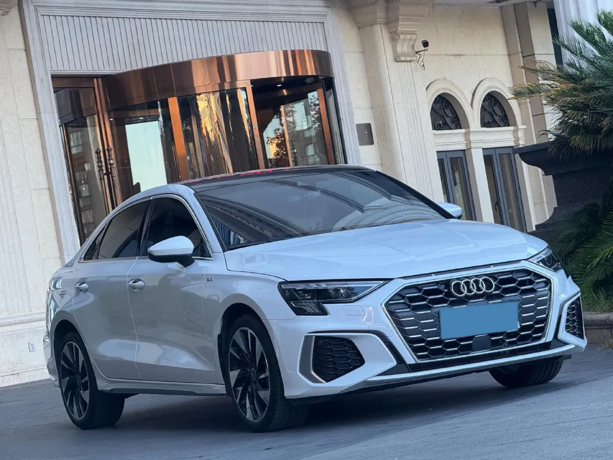 2024 Audi A3 1.4T 150HP L4 7DCT,autocango,china used car exporter,china ev exporter,chinese used car exporter,chinese used ev exporter