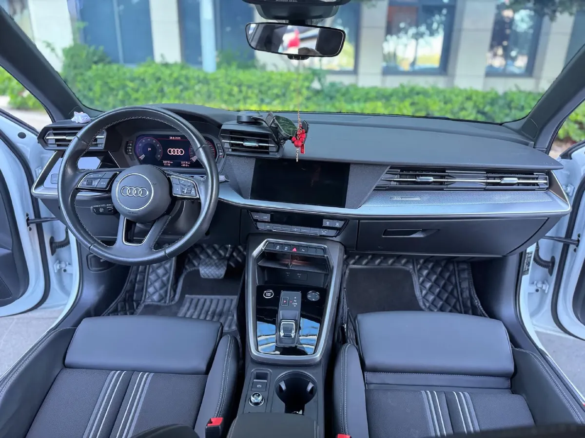 2024 Audi A3 1.4T 150HP L4 7DCT,autocango,china used car exporter,china ev exporter,chinese used car exporter,chinese used ev exporter