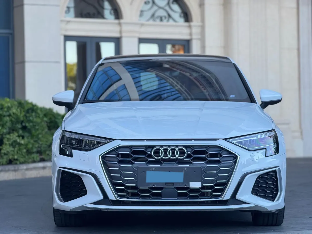2024 Audi A3 1.4T 150HP L4 7DCT,autocango,china used car exporter,china ev exporter,chinese used car exporter,chinese used ev exporter