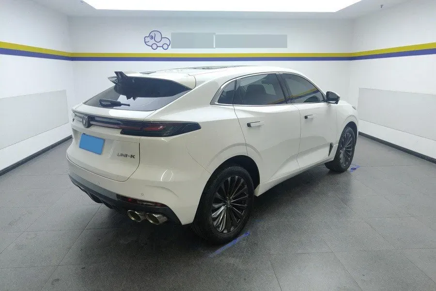 2021 ChangAn UNI-K 2.0T 233HP L4 8AT,autocango,china used car exporter,china ev exporter,chinese used car exporter,chinese used ev exporter