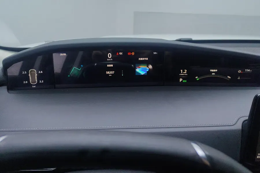 2021 ChangAn UNI-K 2.0T 233HP L4 8AT,autocango,china used car exporter,china ev exporter,chinese used car exporter,chinese used ev exporter