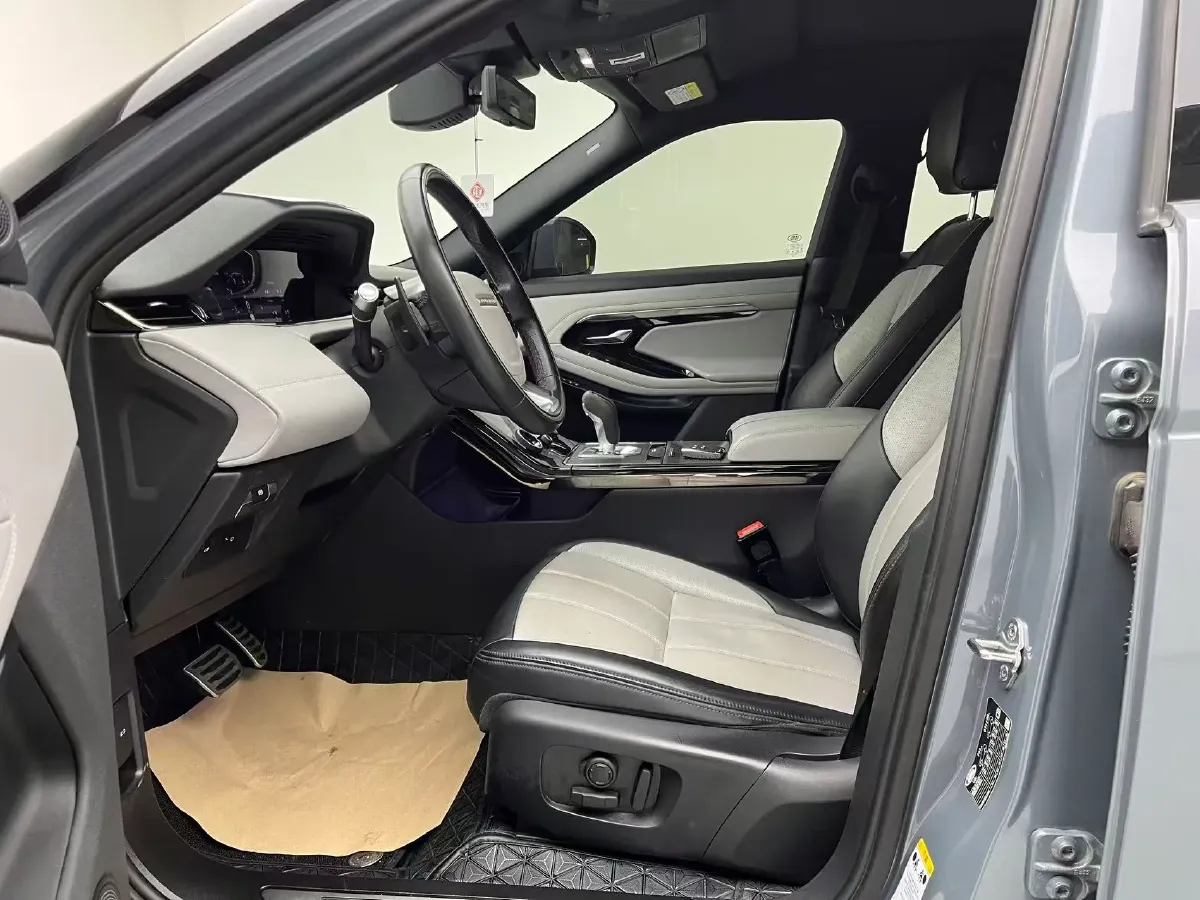 2020 Land Rover Range Rover Evoque 2.0T 249HP L4 9AT,autocango,china used car exporter,china ev exporter,chinese used car exporter,chinese used ev exporter